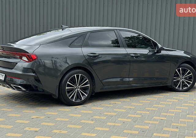 Сірий Кіа K5, об'ємом двигуна 2 л та пробігом 115 тис. км за 29000 $, фото 15 на Automoto.ua