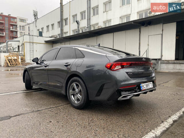 Серый Киа K5, объемом двигателя 1.6 л и пробегом 140 тыс. км за 20500 $, фото 38 на Automoto.ua