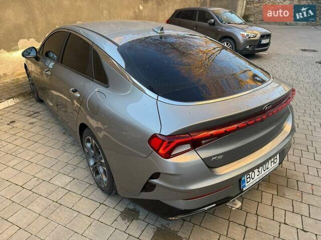 Сірий Кіа K5, об'ємом двигуна 2 л та пробігом 133 тис. км за 24700 $, фото 6 на Automoto.ua