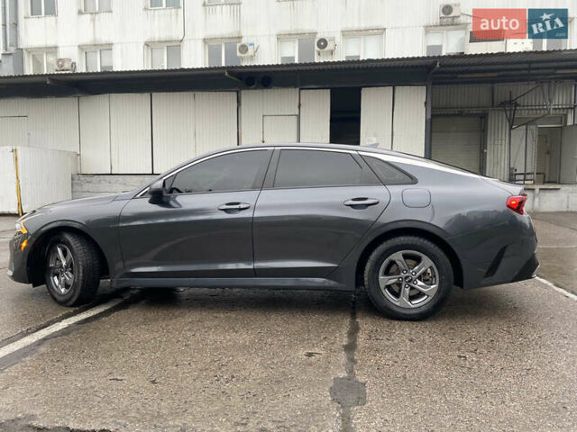 Серый Киа K5, объемом двигателя 1.6 л и пробегом 140 тыс. км за 20500 $, фото 37 на Automoto.ua