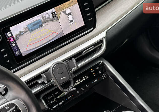 Сірий Кіа K5, об'ємом двигуна 2 л та пробігом 115 тис. км за 29000 $, фото 25 на Automoto.ua