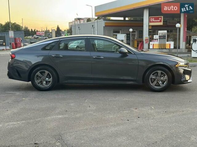Сірий Кіа K5, об'ємом двигуна 1.6 л та пробігом 76 тис. км за 21300 $, фото 4 на Automoto.ua