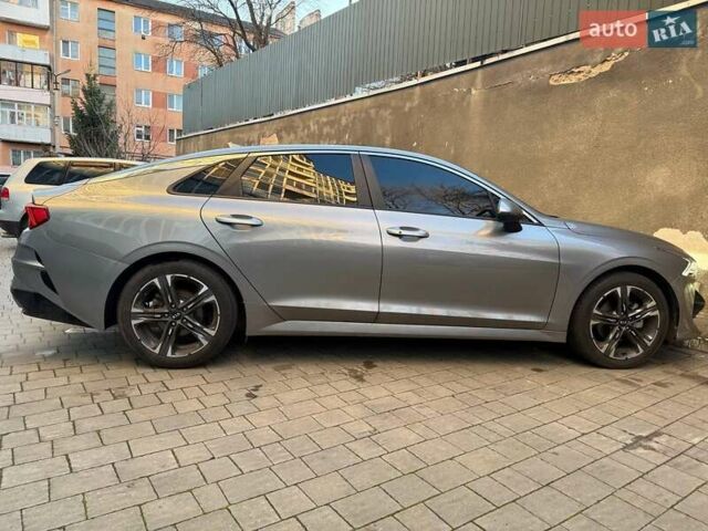 Сірий Кіа K5, об'ємом двигуна 2 л та пробігом 133 тис. км за 24700 $, фото 5 на Automoto.ua