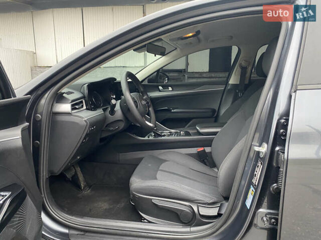 Серый Киа K5, объемом двигателя 1.6 л и пробегом 140 тыс. км за 20500 $, фото 24 на Automoto.ua