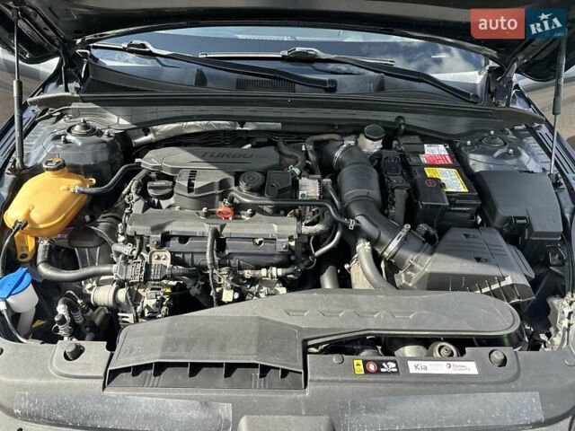 Серый Киа K5, объемом двигателя 1.6 л и пробегом 76 тыс. км за 21500 $, фото 51 на Automoto.ua