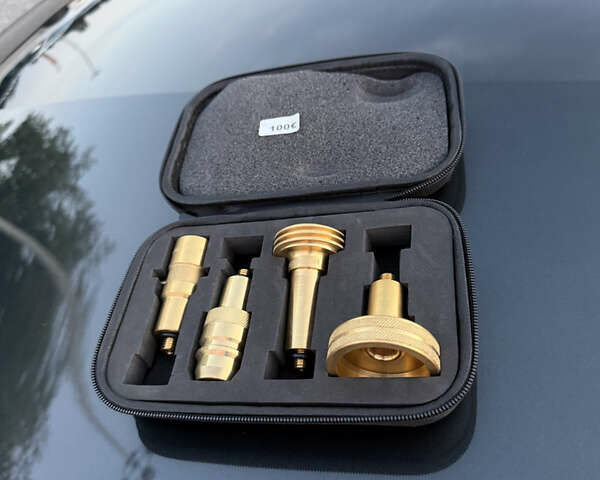 Серый Киа K5, объемом двигателя 2 л и пробегом 192 тыс. км за 19900 $, фото 21 на Automoto.ua