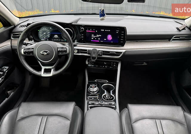 Сірий Кіа K5, об'ємом двигуна 2 л та пробігом 115 тис. км за 29000 $, фото 17 на Automoto.ua