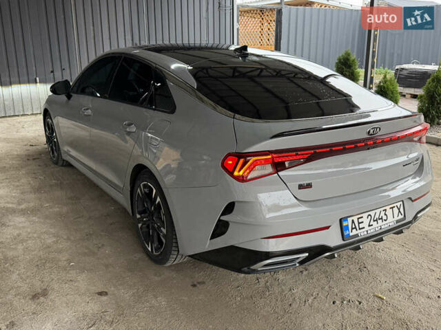 Серый Киа K5, объемом двигателя 1.6 л и пробегом 55 тыс. км за 25000 $, фото 2 на Automoto.ua