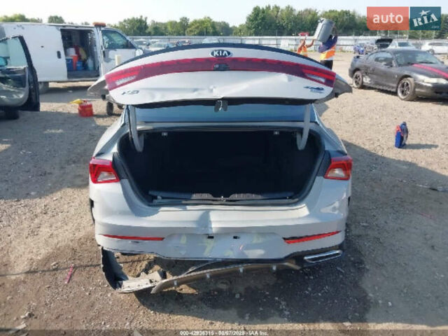 Сірий Кіа K5, об'ємом двигуна 1.6 л та пробігом 89 тис. км за 5600 $, фото 14 на Automoto.ua