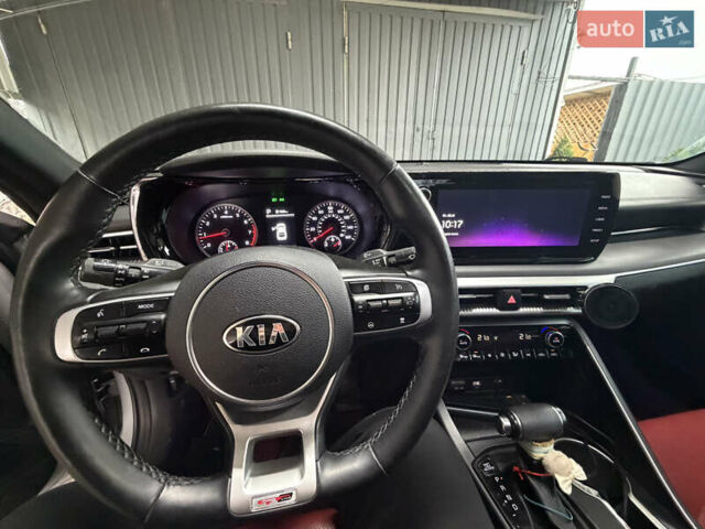 Серый Киа K5, объемом двигателя 1.6 л и пробегом 55 тыс. км за 25000 $, фото 10 на Automoto.ua
