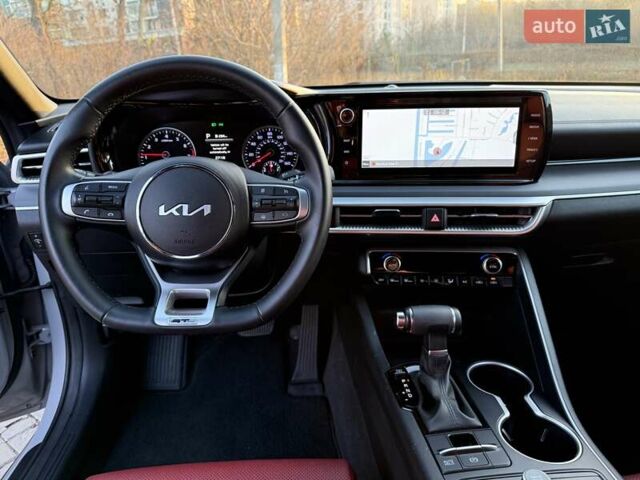 Сірий Кіа K5, об'ємом двигуна 1.6 л та пробігом 59 тис. км за 21800 $, фото 18 на Automoto.ua