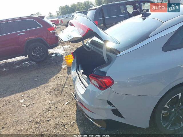 Сірий Кіа K5, об'ємом двигуна 1.6 л та пробігом 89 тис. км за 5600 $, фото 15 на Automoto.ua