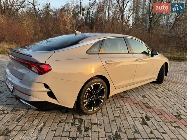 Сірий Кіа K5, об'ємом двигуна 1.6 л та пробігом 59 тис. км за 21800 $, фото 5 на Automoto.ua
