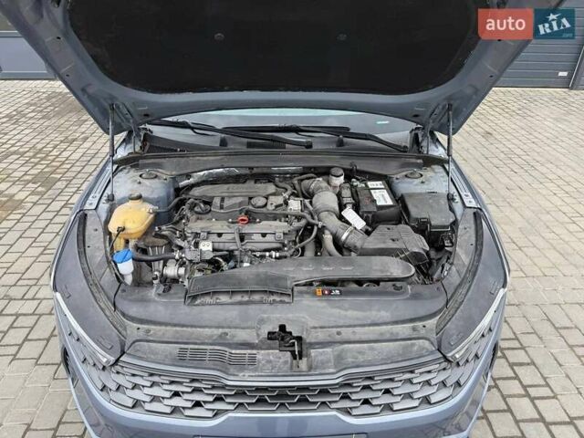Сірий Кіа K5, об'ємом двигуна 1.6 л та пробігом 58 тис. км за 22600 $, фото 26 на Automoto.ua