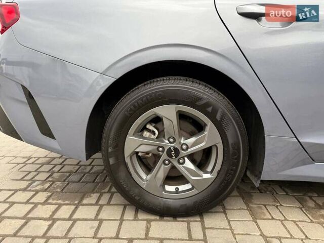 Сірий Кіа K5, об'ємом двигуна 1.6 л та пробігом 58 тис. км за 22600 $, фото 29 на Automoto.ua