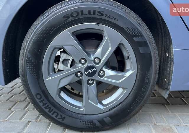 Сірий Кіа K5, об'ємом двигуна 1.6 л та пробігом 62 тис. км за 22600 $, фото 21 на Automoto.ua