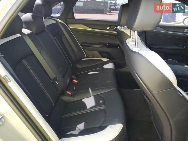 Киа K5 2024 в Львове на Automoto.ua Серый Киа K5, объемом двигателя 2.5 л и пробегом 6 тыс. км за 10000 $, фото 9 на Automoto.ua