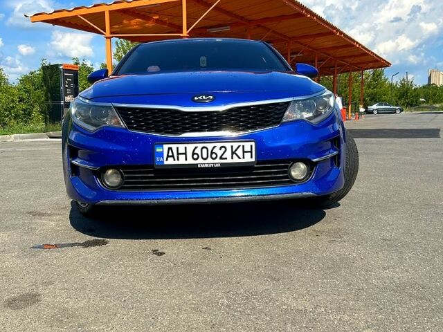 Синій Кіа K5, об'ємом двигуна 2 л та пробігом 288 тис. км за 11000 $, фото 4 на Automoto.ua