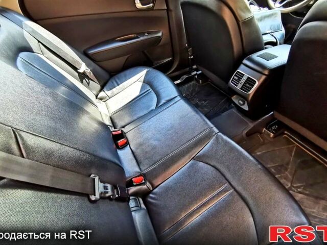 Синій Кіа K5, об'ємом двигуна 2 л та пробігом 288 тис. км за 11000 $, фото 7 на Automoto.ua
