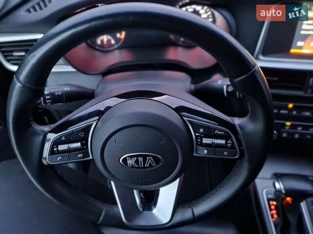Синий Киа K5, объемом двигателя 2 л и пробегом 188 тыс. км за 17500 $, фото 15 на Automoto.ua