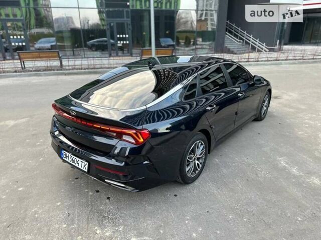 Синій Кіа K5, об'ємом двигуна 2 л та пробігом 117 тис. км за 25000 $, фото 4 на Automoto.ua