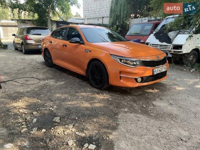 Помаранчевий Кіа K5, об'ємом двигуна 2 л та пробігом 465 тис. км за 9100 $, фото 14 на Automoto.ua