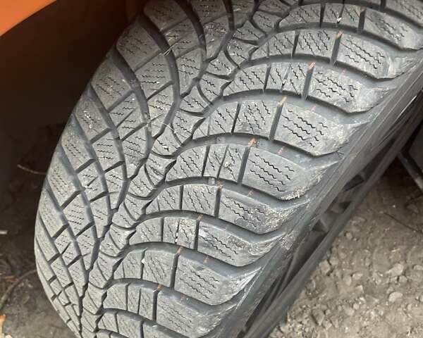 Помаранчевий Кіа K5, об'ємом двигуна 2 л та пробігом 465 тис. км за 9100 $, фото 10 на Automoto.ua