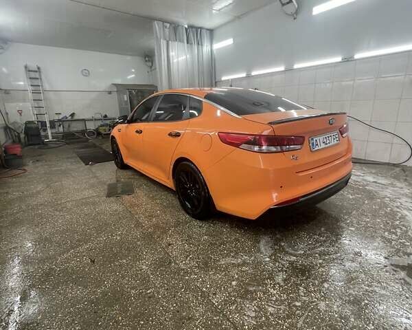 Помаранчевий Кіа K5, об'ємом двигуна 2 л та пробігом 465 тис. км за 9100 $, фото 8 на Automoto.ua