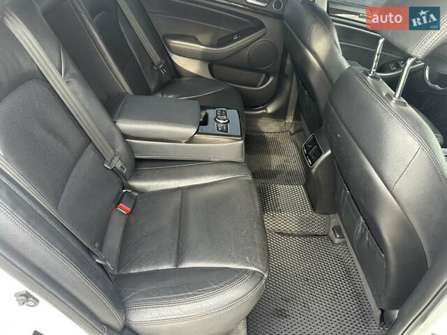 Белый Киа K7, объемом двигателя 3 л и пробегом 235 тыс. км за 11699 $, фото 25 на Automoto.ua