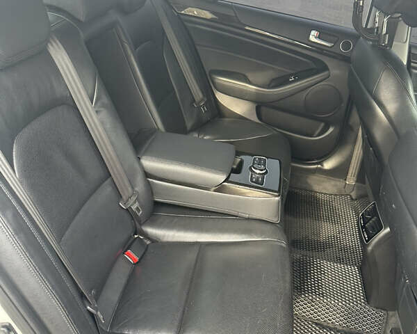 Белый Киа K7, объемом двигателя 3 л и пробегом 235 тыс. км за 11699 $, фото 26 на Automoto.ua