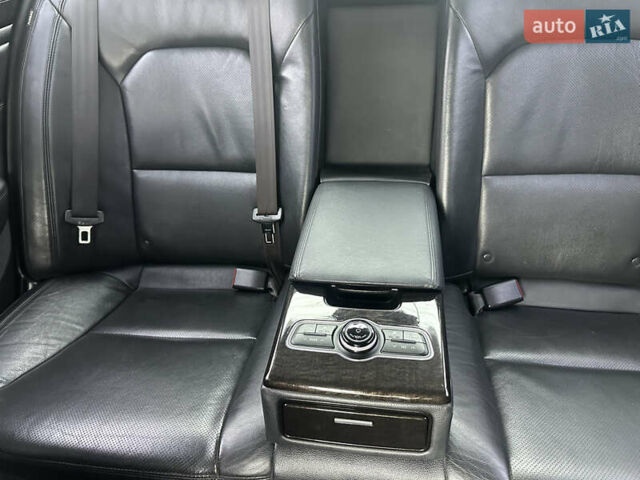 Белый Киа K7, объемом двигателя 3 л и пробегом 235 тыс. км за 11699 $, фото 43 на Automoto.ua