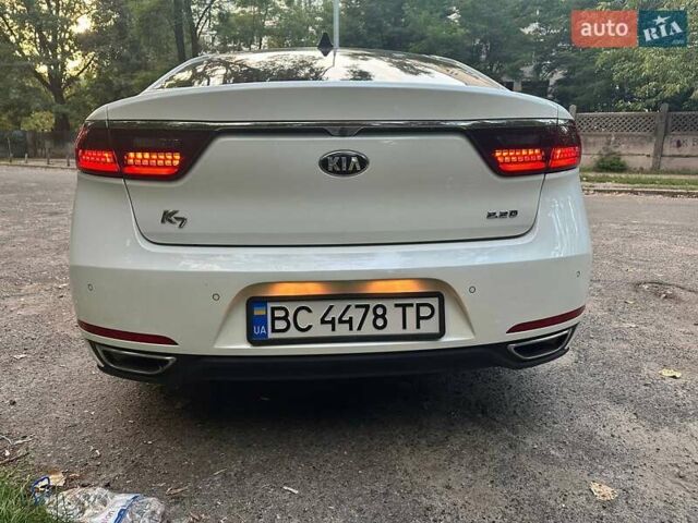Білий Кіа K7, об'ємом двигуна 2.2 л та пробігом 188 тис. км за 21000 $, фото 8 на Automoto.ua