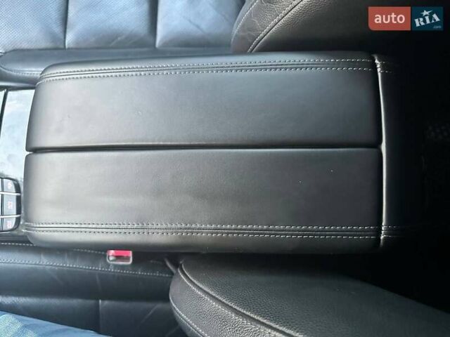 Білий Кіа K7, об'ємом двигуна 2.2 л та пробігом 188 тис. км за 21000 $, фото 10 на Automoto.ua