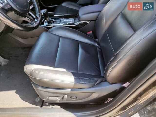 Черный Киа K7, объемом двигателя 3 л и пробегом 233 тыс. км за 14500 $, фото 14 на Automoto.ua