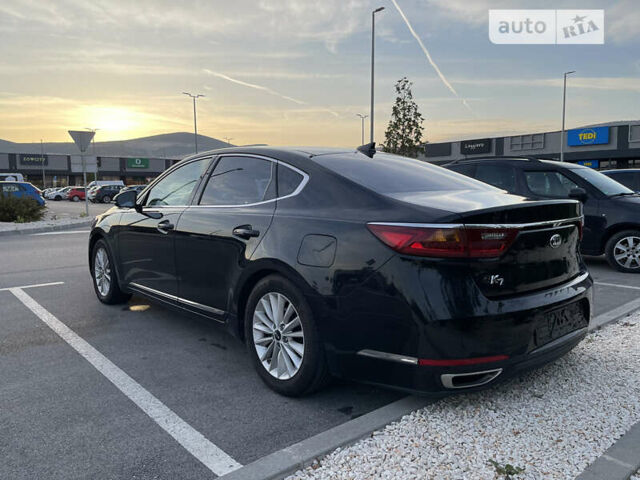 Черный Киа K7, объемом двигателя 3 л и пробегом 170 тыс. км за 15990 $, фото 7 на Automoto.ua