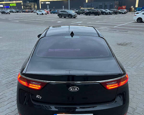 Черный Киа K7, объемом двигателя 3 л и пробегом 180 тыс. км за 13500 $, фото 5 на Automoto.ua