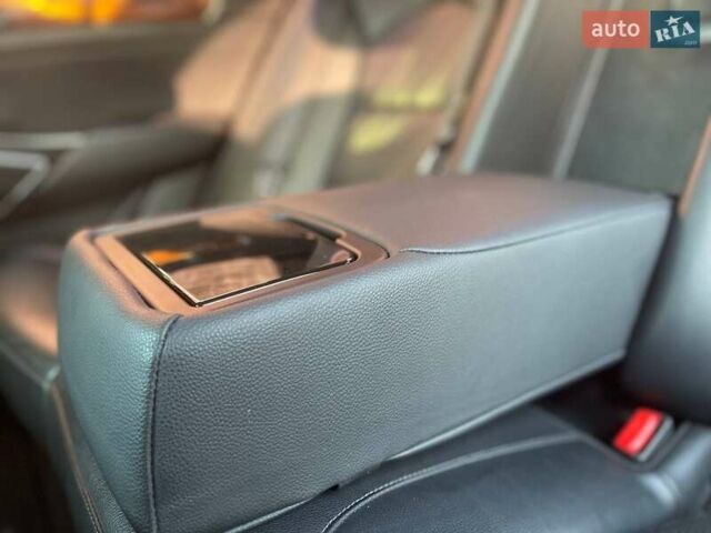 Черный Киа K7, объемом двигателя 2.2 л и пробегом 240 тыс. км за 18800 $, фото 19 на Automoto.ua