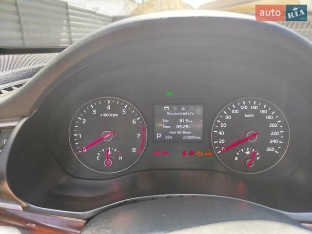 Черный Киа K7, объемом двигателя 3 л и пробегом 233 тыс. км за 14500 $, фото 11 на Automoto.ua