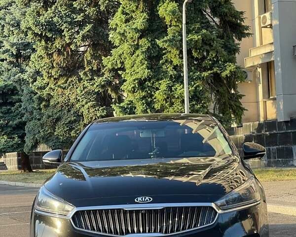 Черный Киа K7, объемом двигателя 2.2 л и пробегом 240 тыс. км за 18800 $, фото 9 на Automoto.ua