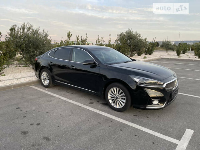 Черный Киа K7, объемом двигателя 3 л и пробегом 170 тыс. км за 15990 $, фото 2 на Automoto.ua