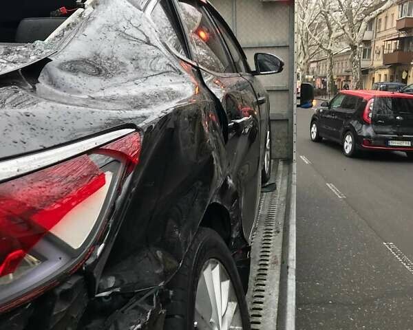 Черный Киа K7, объемом двигателя 3 л и пробегом 250 тыс. км за 7000 $, фото 6 на Automoto.ua