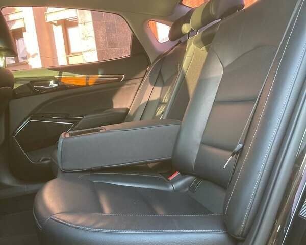 Черный Киа K7, объемом двигателя 2.2 л и пробегом 240 тыс. км за 18800 $, фото 26 на Automoto.ua