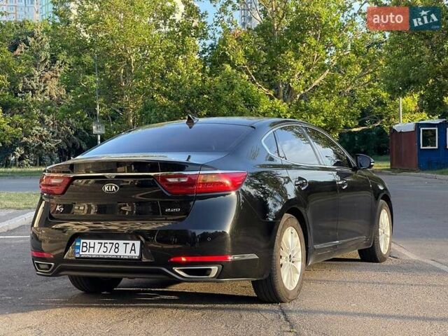 Черный Киа K7, объемом двигателя 2.2 л и пробегом 240 тыс. км за 18800 $, фото 4 на Automoto.ua