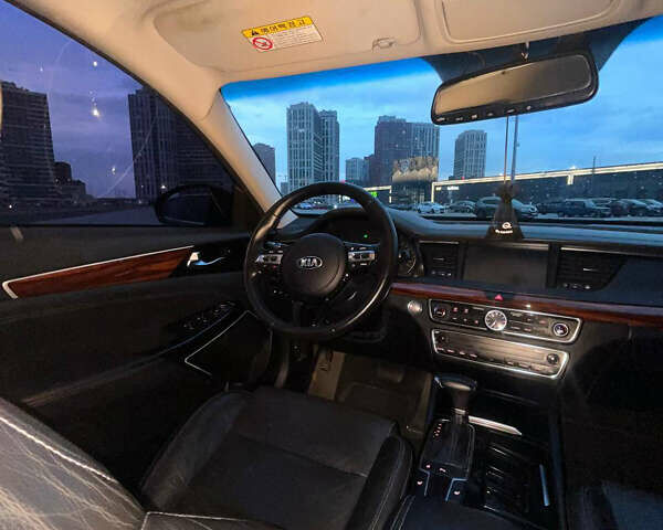 Черный Киа K7, объемом двигателя 3 л и пробегом 180 тыс. км за 13500 $, фото 12 на Automoto.ua