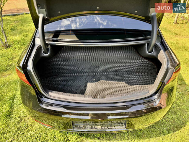 Чорний Кіа K7, об'ємом двигуна 3 л та пробігом 251 тис. км за 15000 $, фото 6 на Automoto.ua