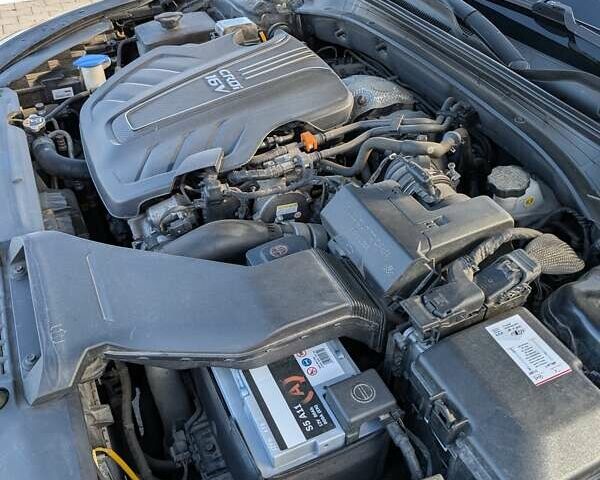 Черный Киа K7, объемом двигателя 2.2 л и пробегом 205 тыс. км за 19500 $, фото 9 на Automoto.ua