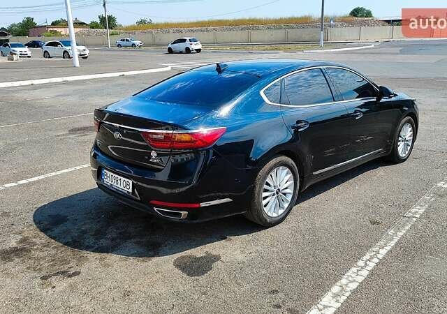 Чорний Кіа K7, об'ємом двигуна 2.2 л та пробігом 116 тис. км за 18500 $, фото 6 на Automoto.ua
