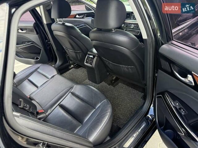 Черный Киа K7, объемом двигателя 2.2 л и пробегом 161 тыс. км за 15900 $, фото 9 на Automoto.ua