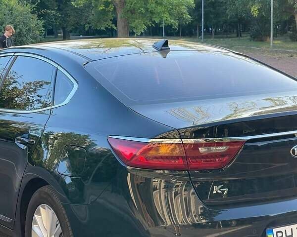 Черный Киа K7, объемом двигателя 2.2 л и пробегом 240 тыс. км за 18800 $, фото 8 на Automoto.ua