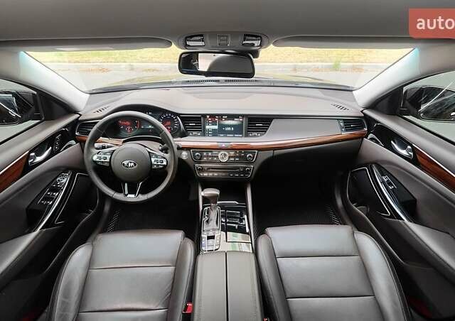 Черный Киа K7, объемом двигателя 2.2 л и пробегом 178 тыс. км за 22500 $, фото 11 на Automoto.ua